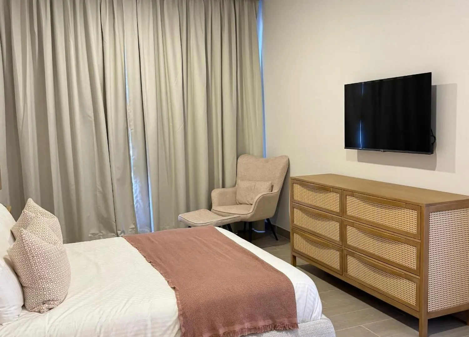 Apartment With Balcony And Pool View In Cap Cana Punta Cana